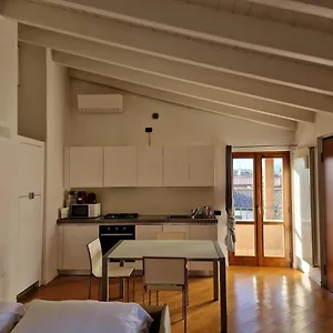Vittoria Al Lago , Desenzano del Garda Italien