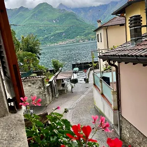 Al Civico 7 Relax A Due Passi Dal Di , Oliveto Lario Italien